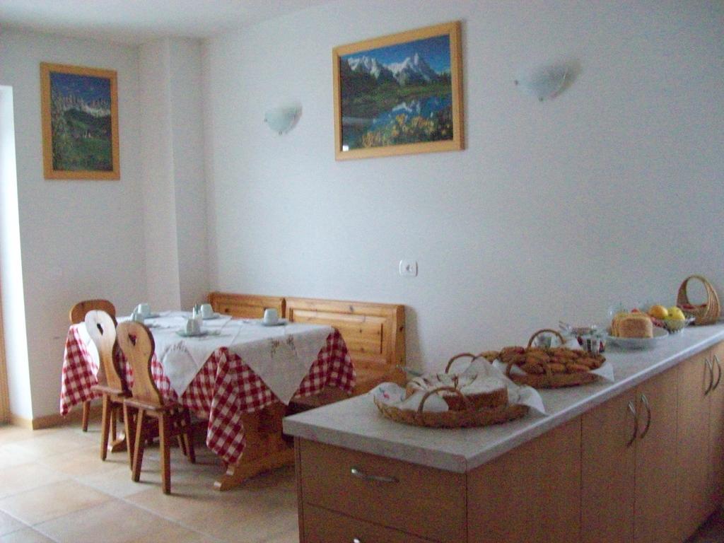 Villa Agritur Rizzi Di Inama Ugo Coredo Habitación foto